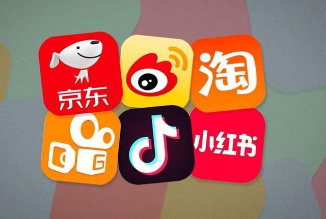 大头吃瓜微博,揭秘娱乐圈幕后真相，带你领略明星们的真实生活！”