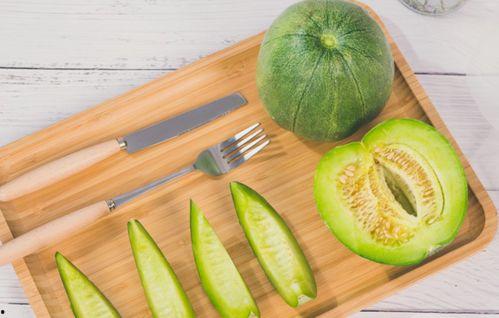 喜欢吃瓜围观,揭秘热门事件背后的围观心理