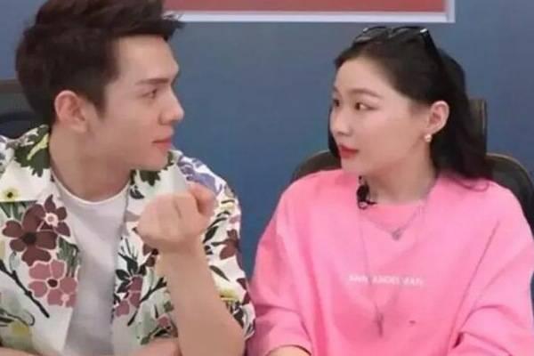 李佳琦吃瓜视频,揭秘网红圈幕后故事